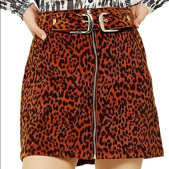 Topshop Dresses & Skirts - Topshop Leopard Skirt *2 for $20*